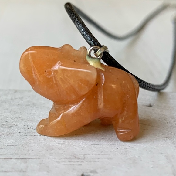 Orange Aventurine Lucky Elephant Crystal Pendant Necklace Adjustable Chain 20" - Picture 5 of 8